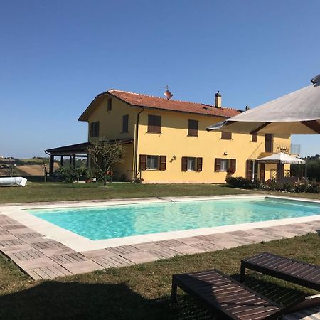 B&B Villa Olesia Ostra ภายนอก รูปภาพ