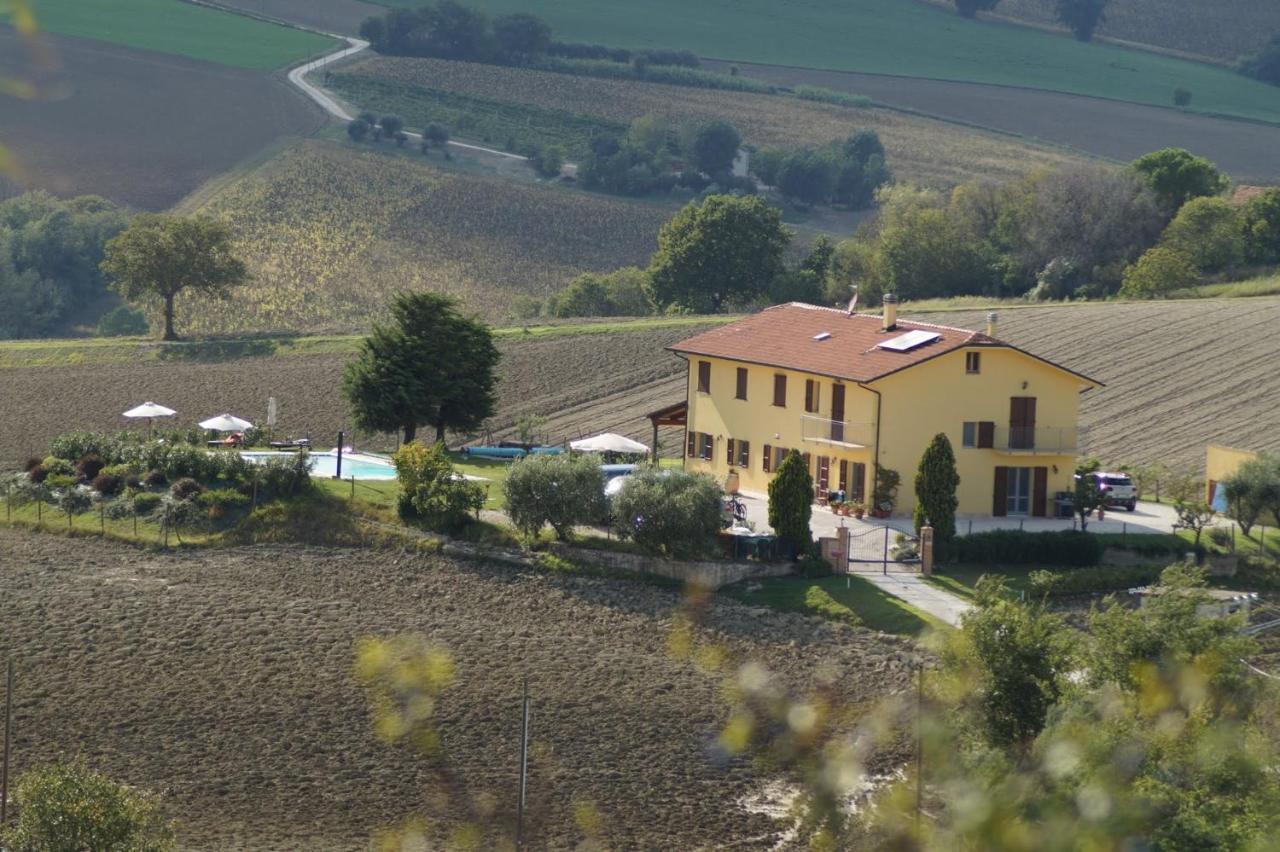 B&B Villa Olesia Ostra ภายนอก รูปภาพ