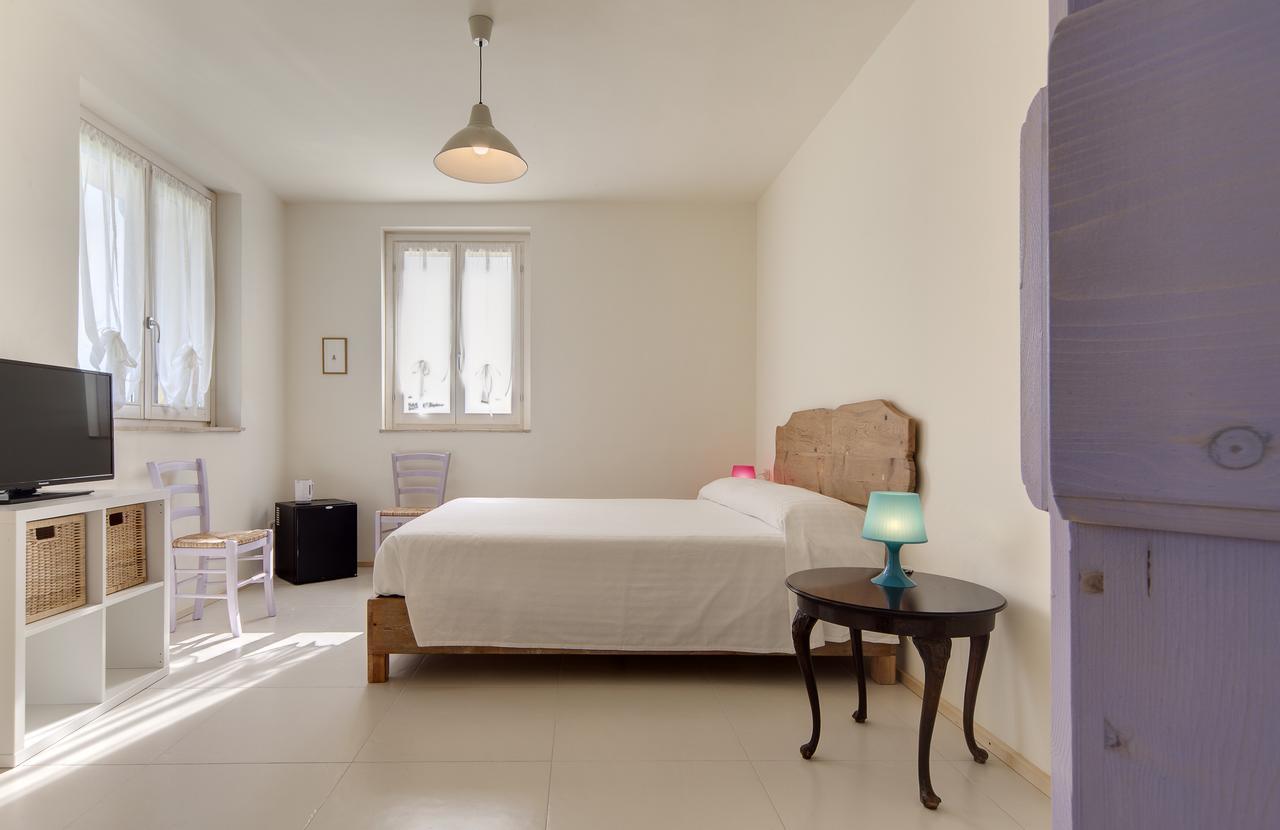 B&B Villa Olesia Ostra ห้อง รูปภาพ