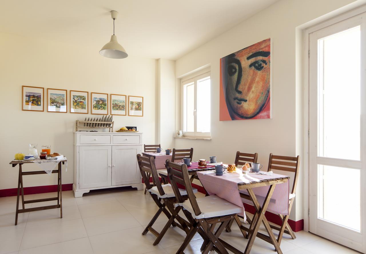 B&B Villa Olesia Ostra ภายนอก รูปภาพ