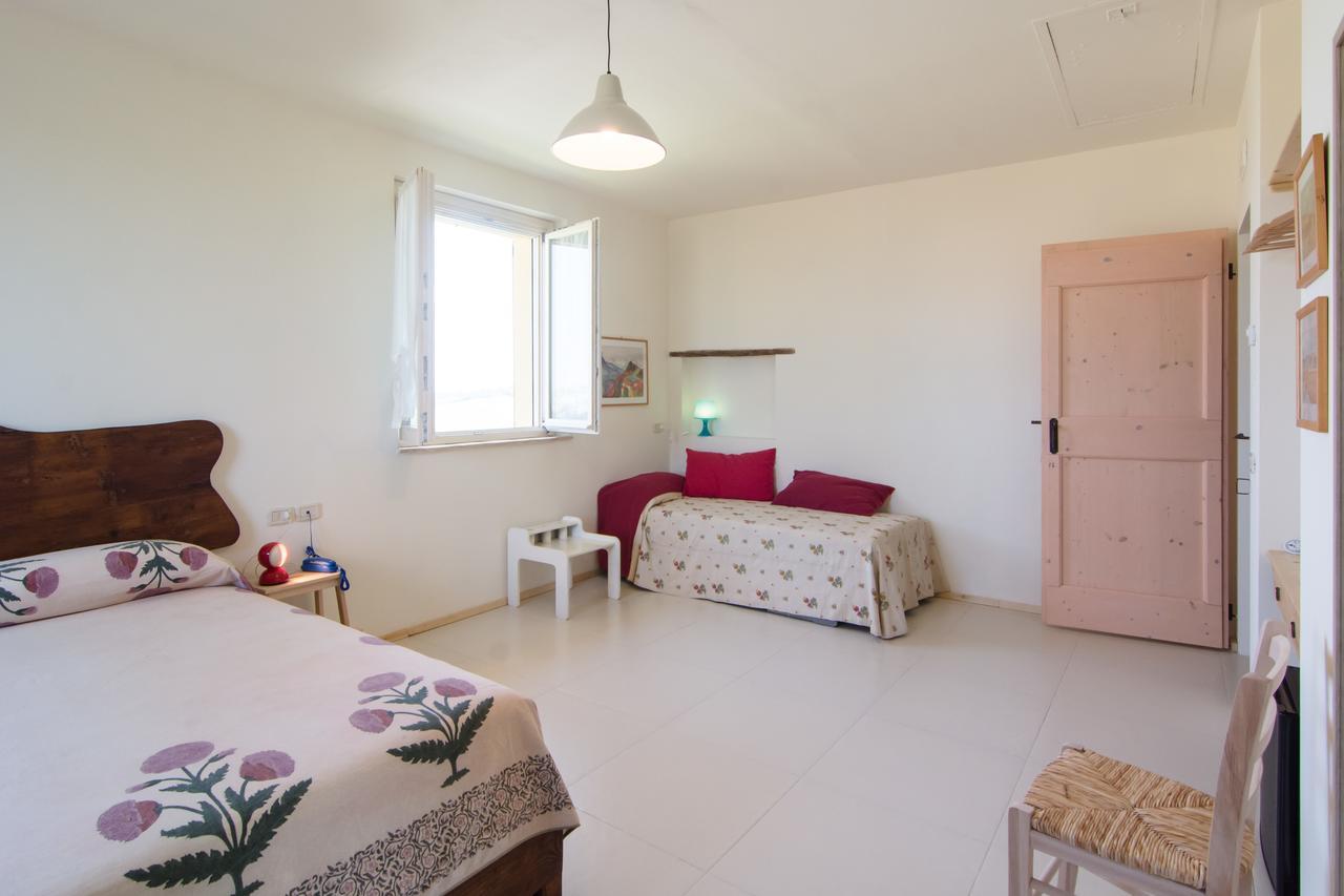 B&B Villa Olesia Ostra ภายนอก รูปภาพ